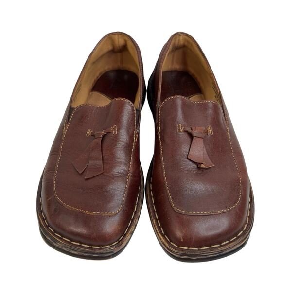 Born Women's 38.5 US 7.5 Tassel Loafers Brown Leather Square Toe Flat Comfort - Picture 1 of 11